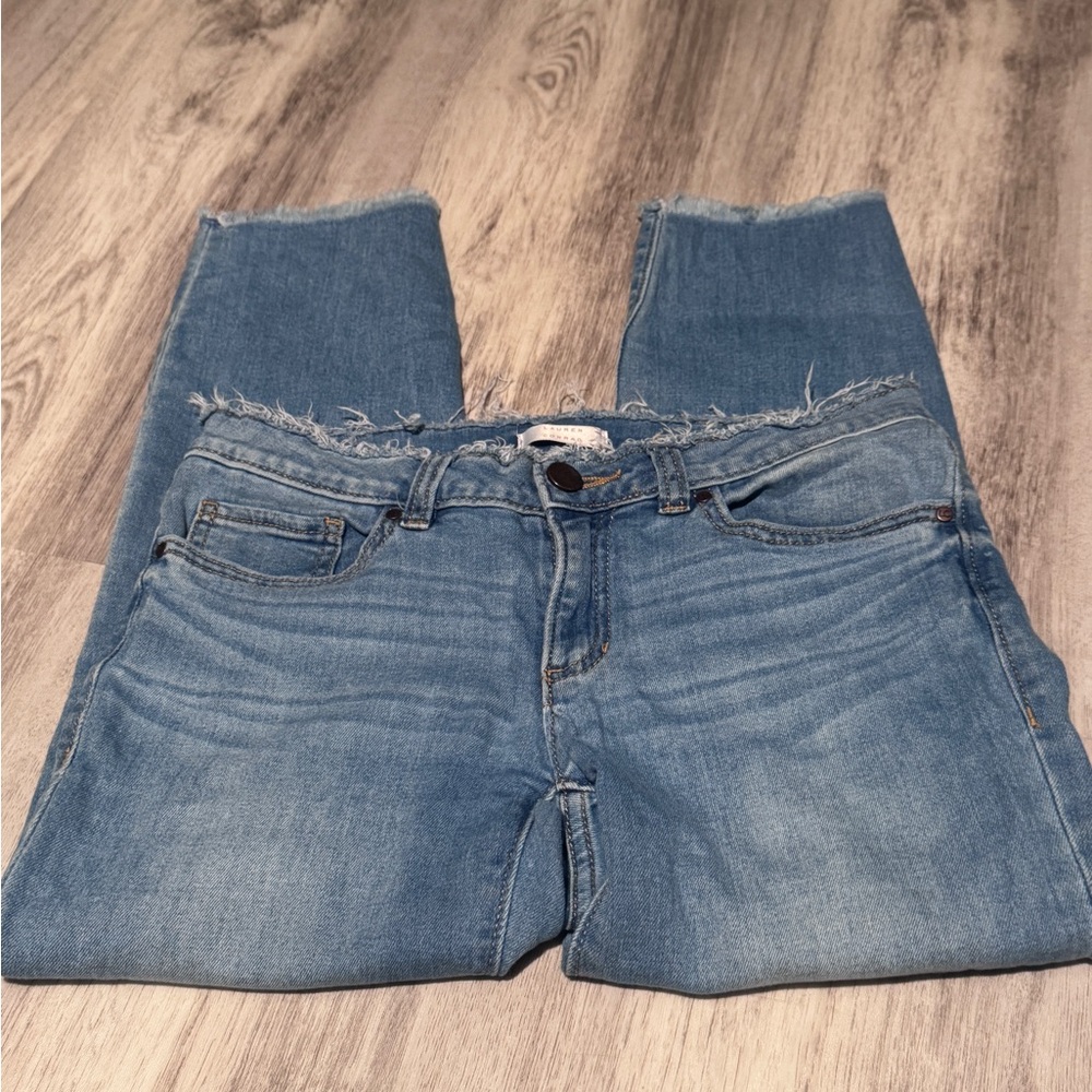 LC Lauren Conrad Frayed Hem Cropped Jeans